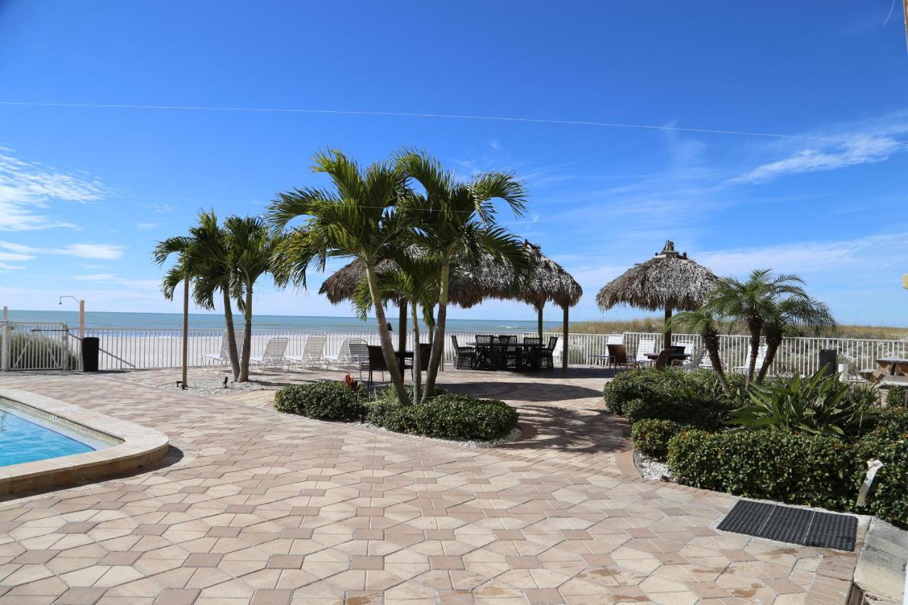 201 Sandy Shores Condos St. Pete Beach Buitenkant foto