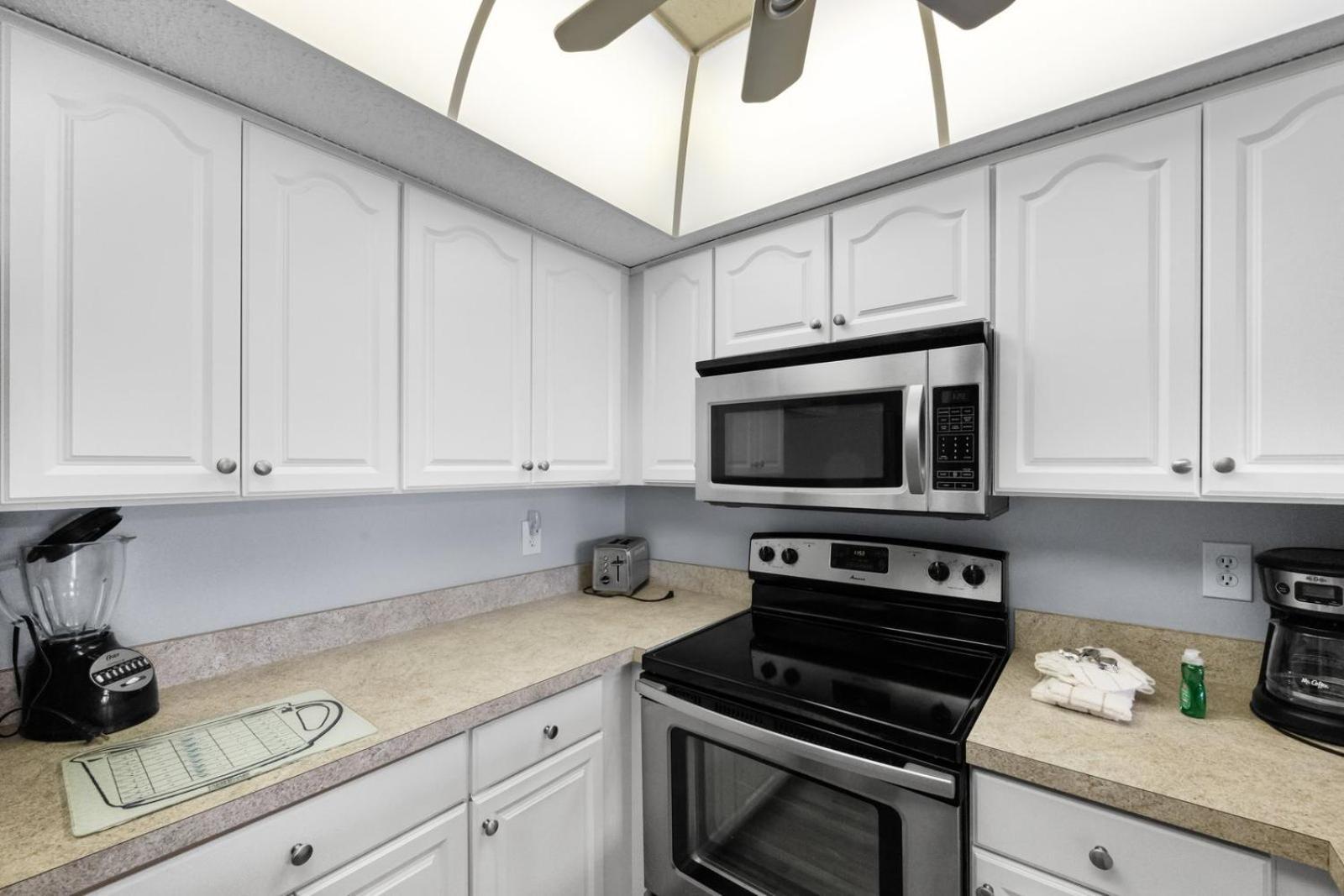 201 Sandy Shores Condos St. Pete Beach Buitenkant foto