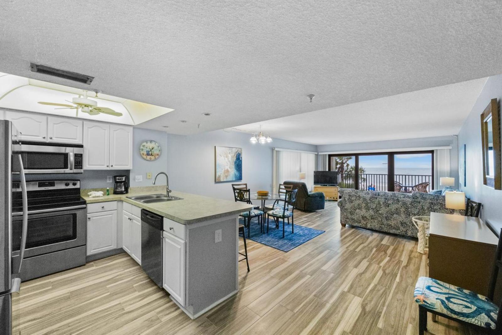 201 Sandy Shores Condos St. Pete Beach Buitenkant foto
